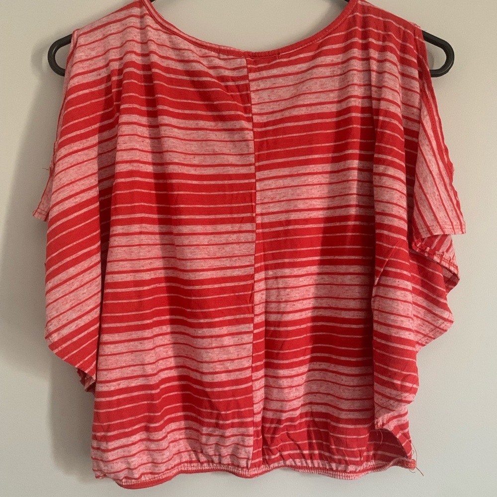 Blouse - Picture 2 of 3